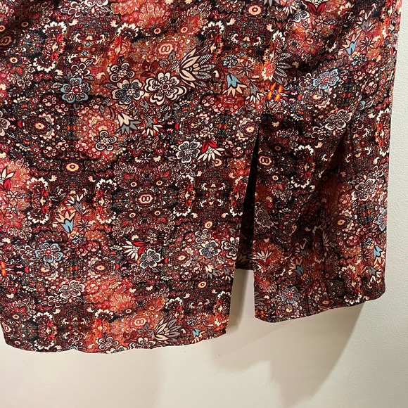 Floral midi dress - Picture 3 of 3